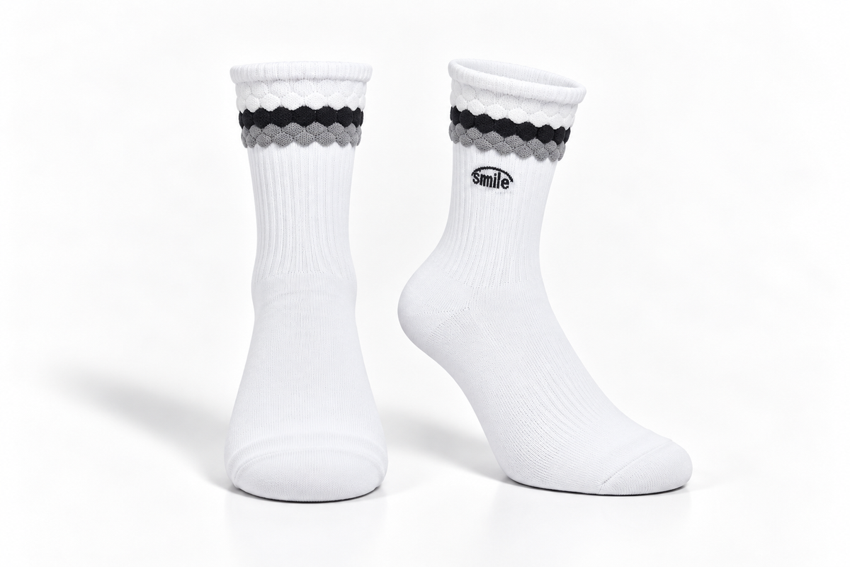 Thin Cotton Socks with Decorative Trim