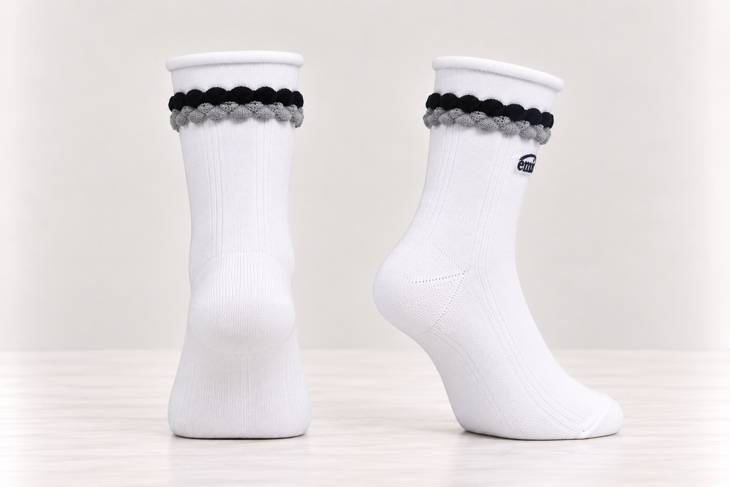 Thin Cotton Socks with Decorative Trim